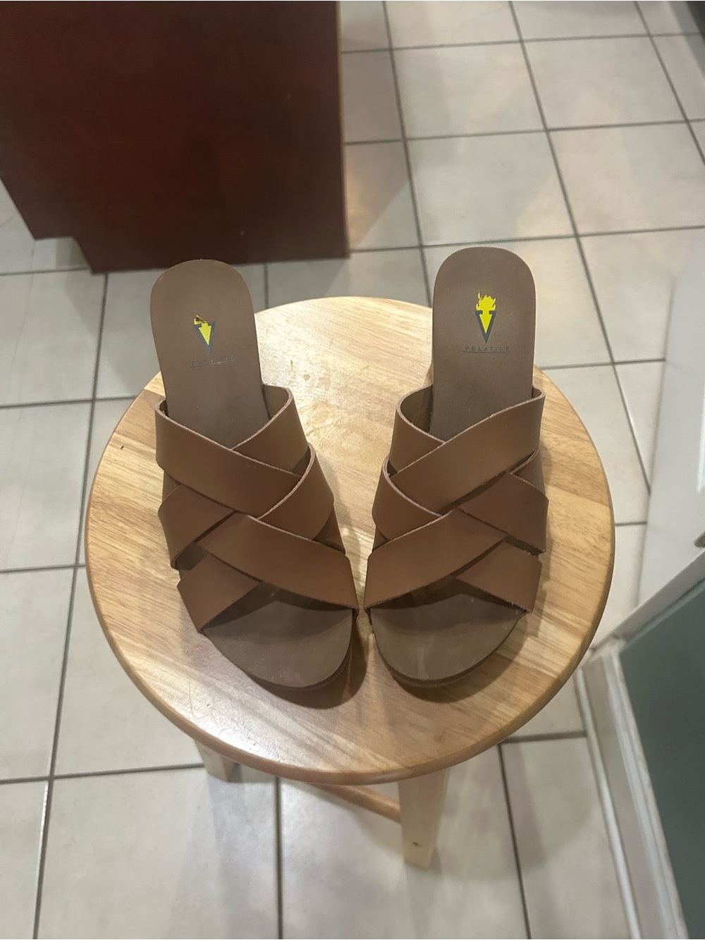 Volitale Women’s Brown Crisscross Slide Sandals